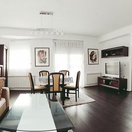 Apartment Fila Kočani Екстериор снимка